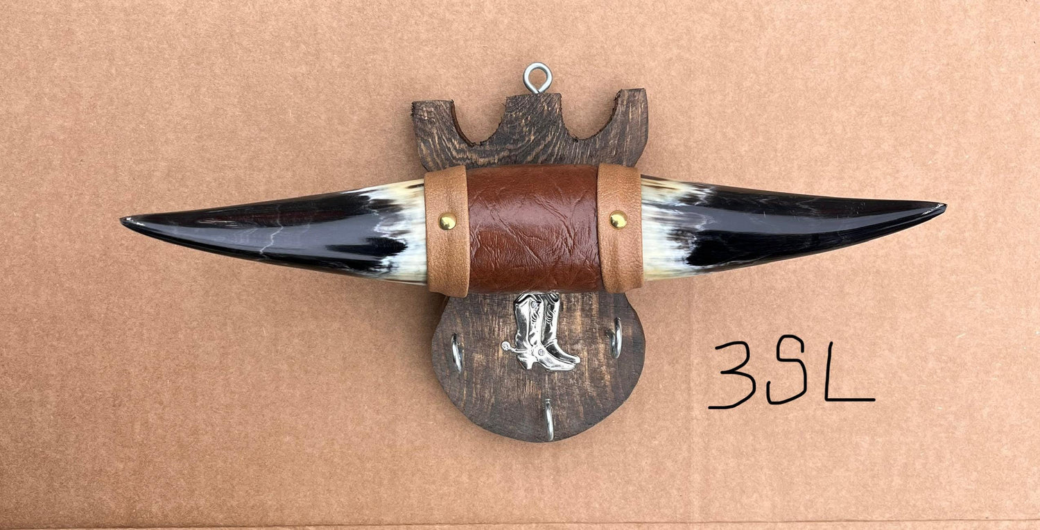 Jefe's Small Keyholder “Llaveros” Steer Horns - Polished Bull Taxidermy Mount - South Native Cowboy Longhorn Art - Ranch Farm Truck Decor